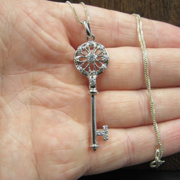 18" Sterling Ornate Key Cubic Zirconia Necklace - Picture 3 of 7